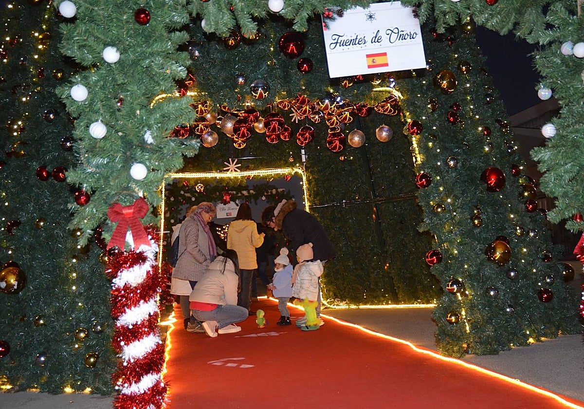 Gran árbol del I Mercado Hispano Luso de Fuentes de Oñoro