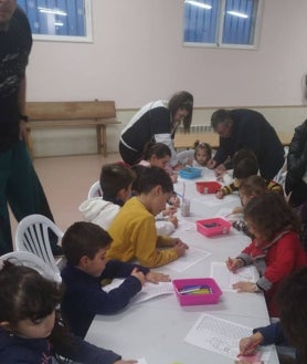 Imagen secundaria 2 - Animación por San Juan Evangelista en Coca de Alba