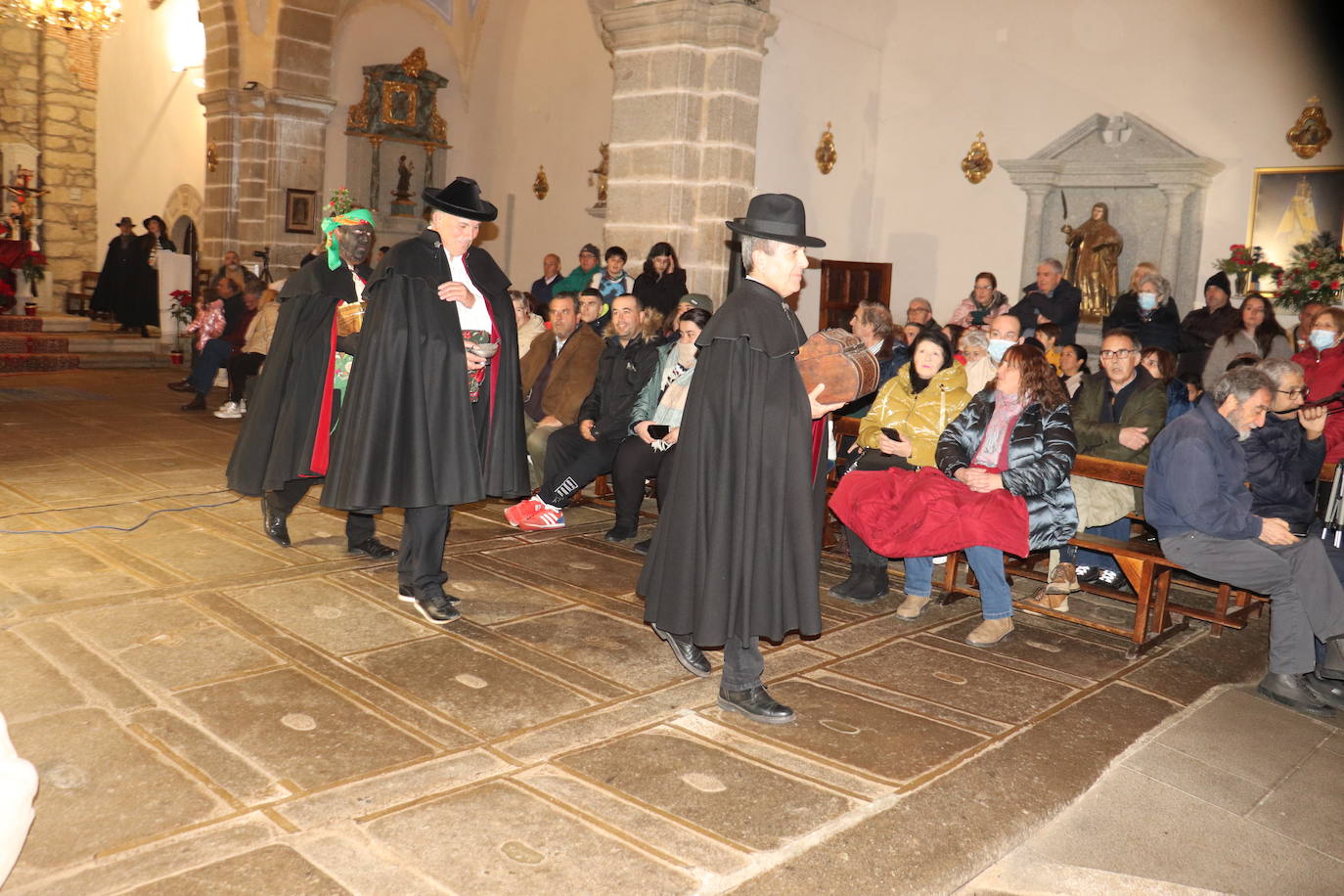 Jesús nace a ritmo de tradición en el belén etnográfico de Sorihuela