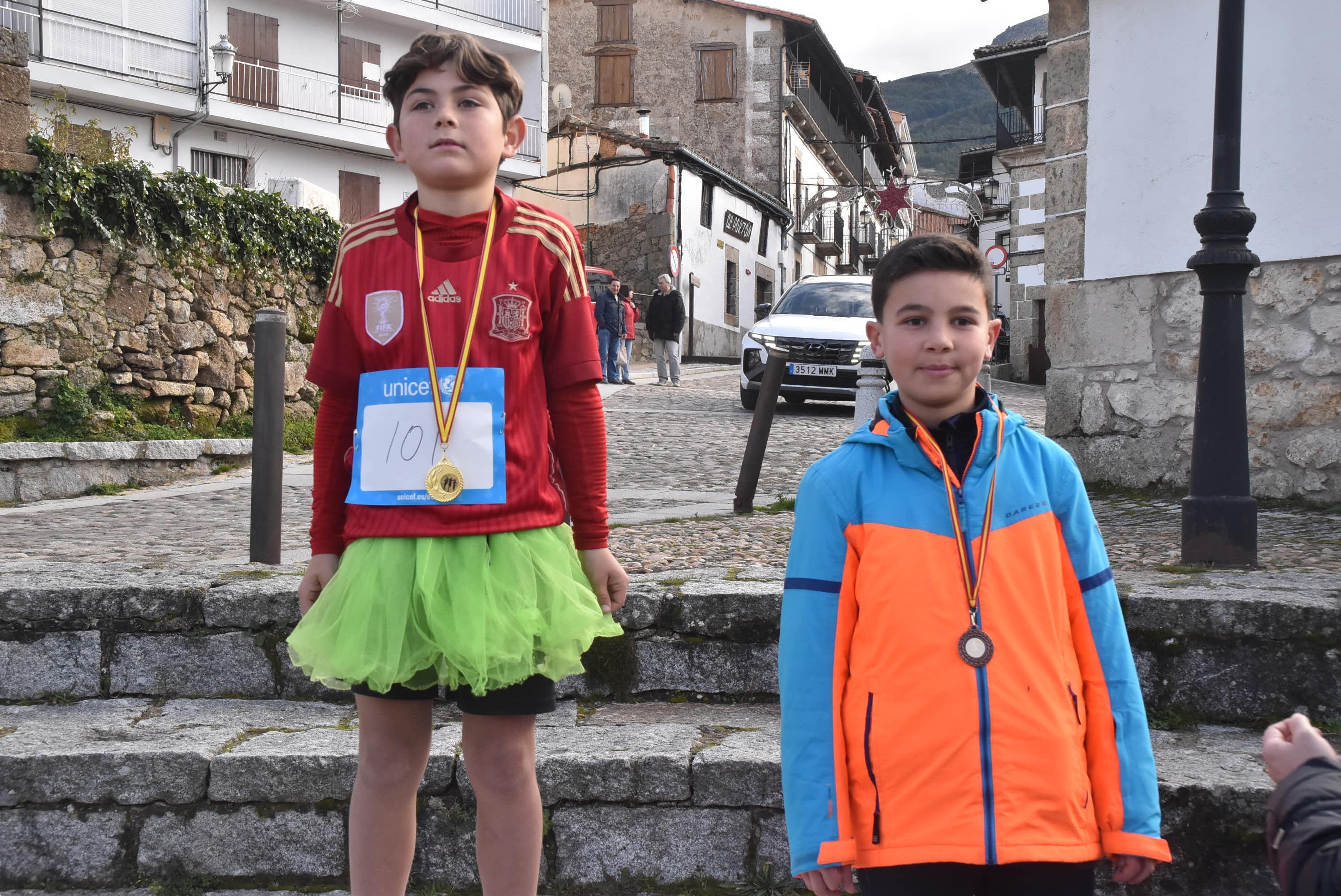 Juan Luis Gómez y Casti García ganan la San Silvestre de Candelario