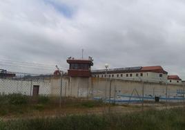 Exterior del centro penitenciario de Villanubla.