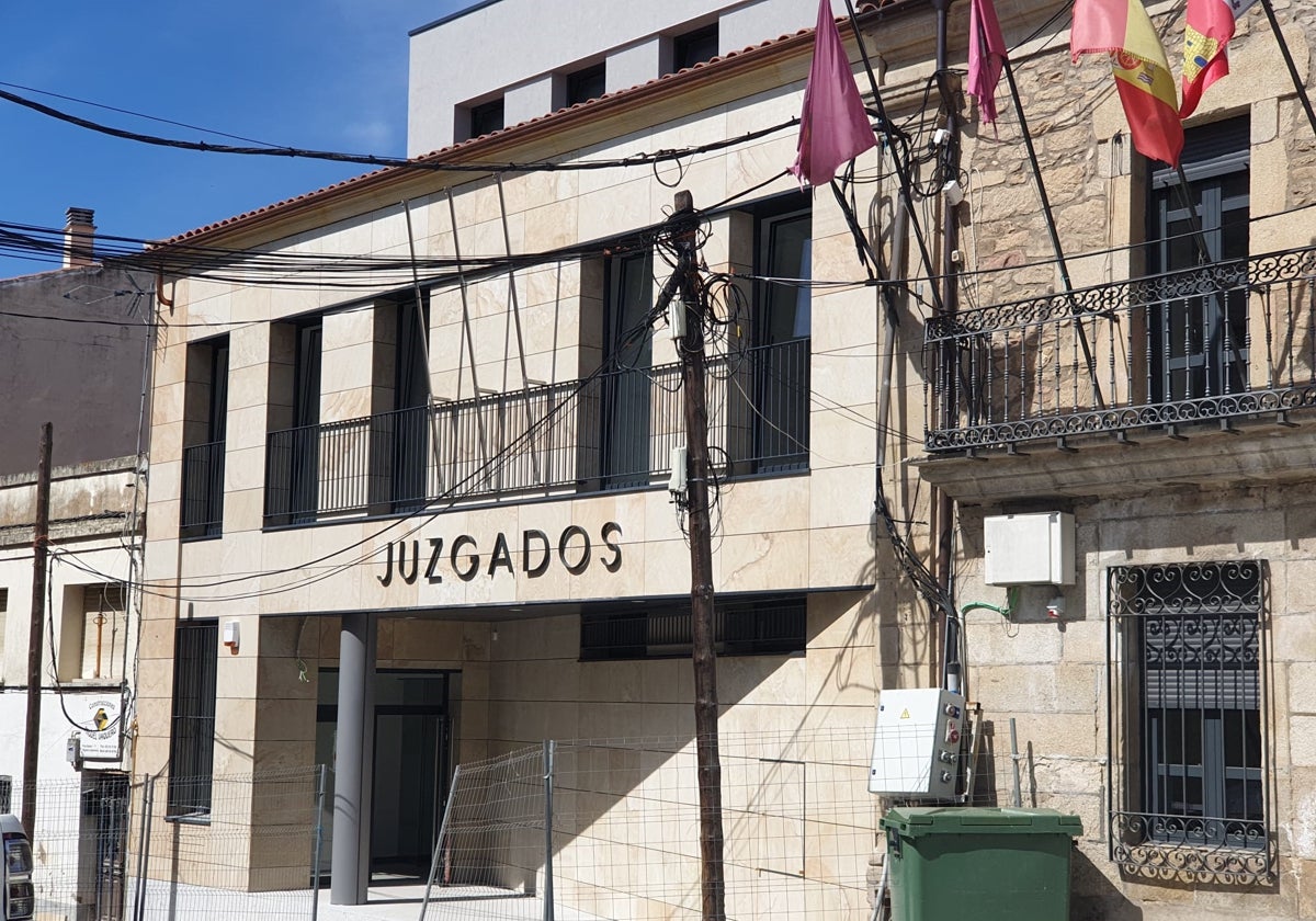 Los Juzgados de Vitigudino, donde pasarán a disposición judicial.