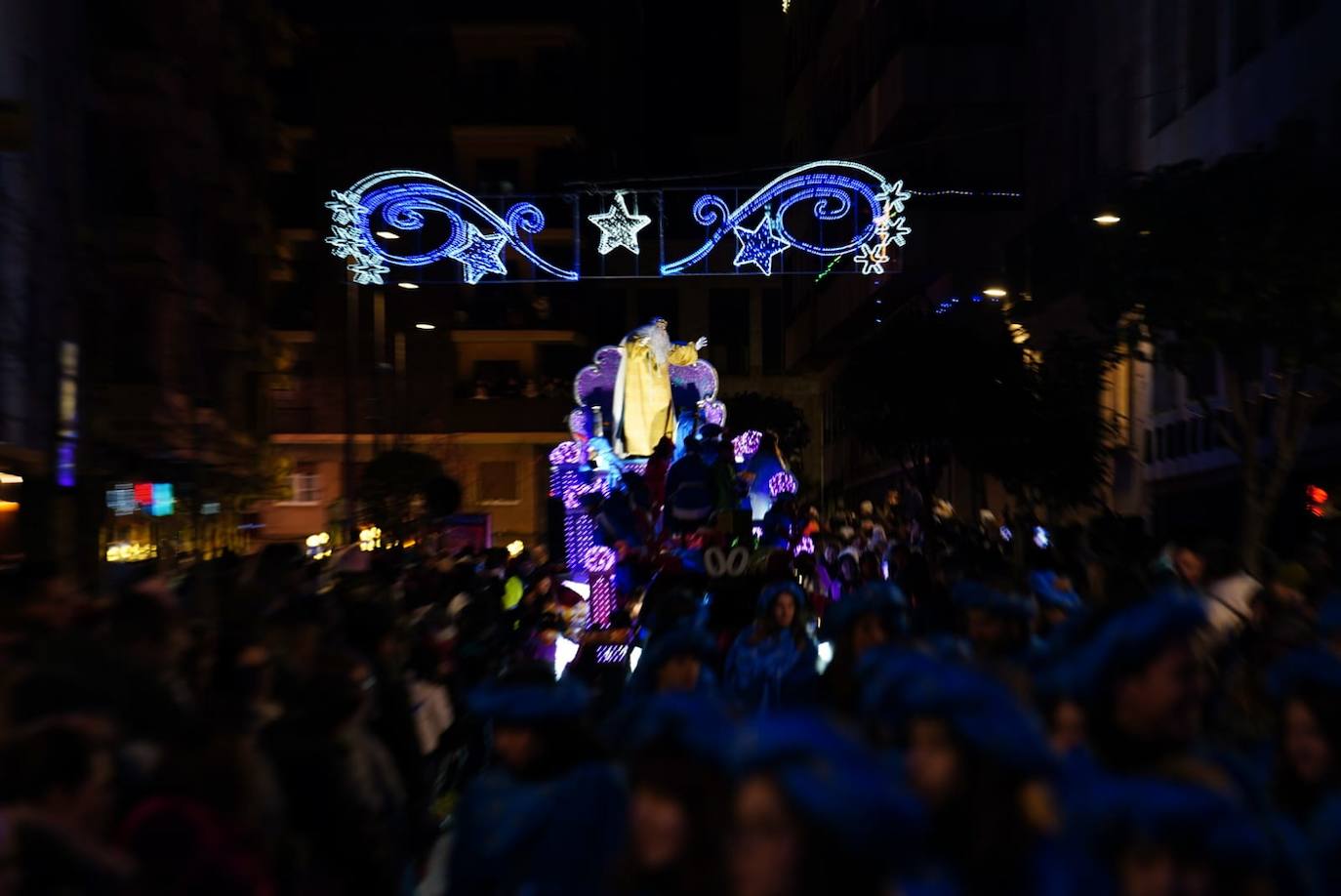 Los Reyes Magos reclaman la paz desde la Plaza Mayor de Salamanca