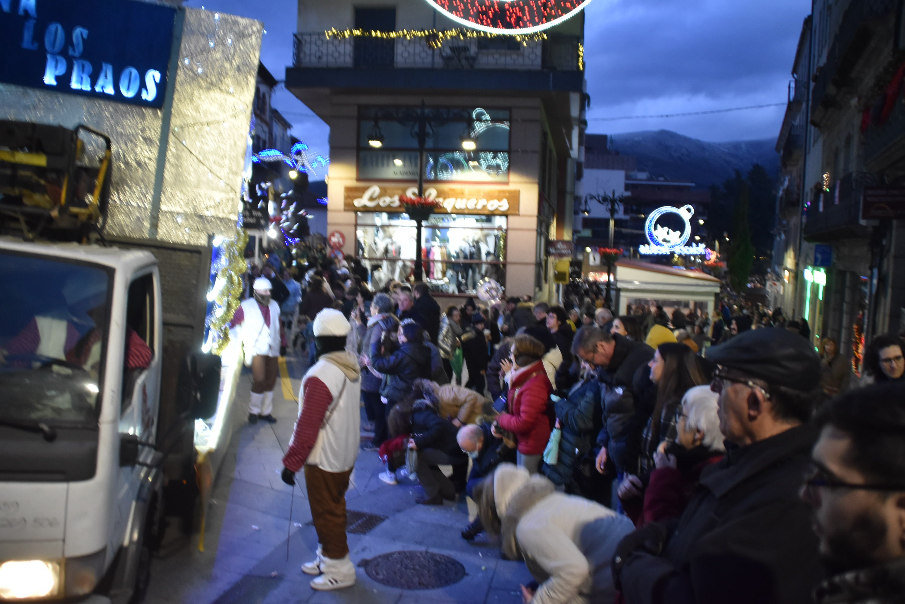 La llegada de los Reyes Magos llena las calles de Béjar