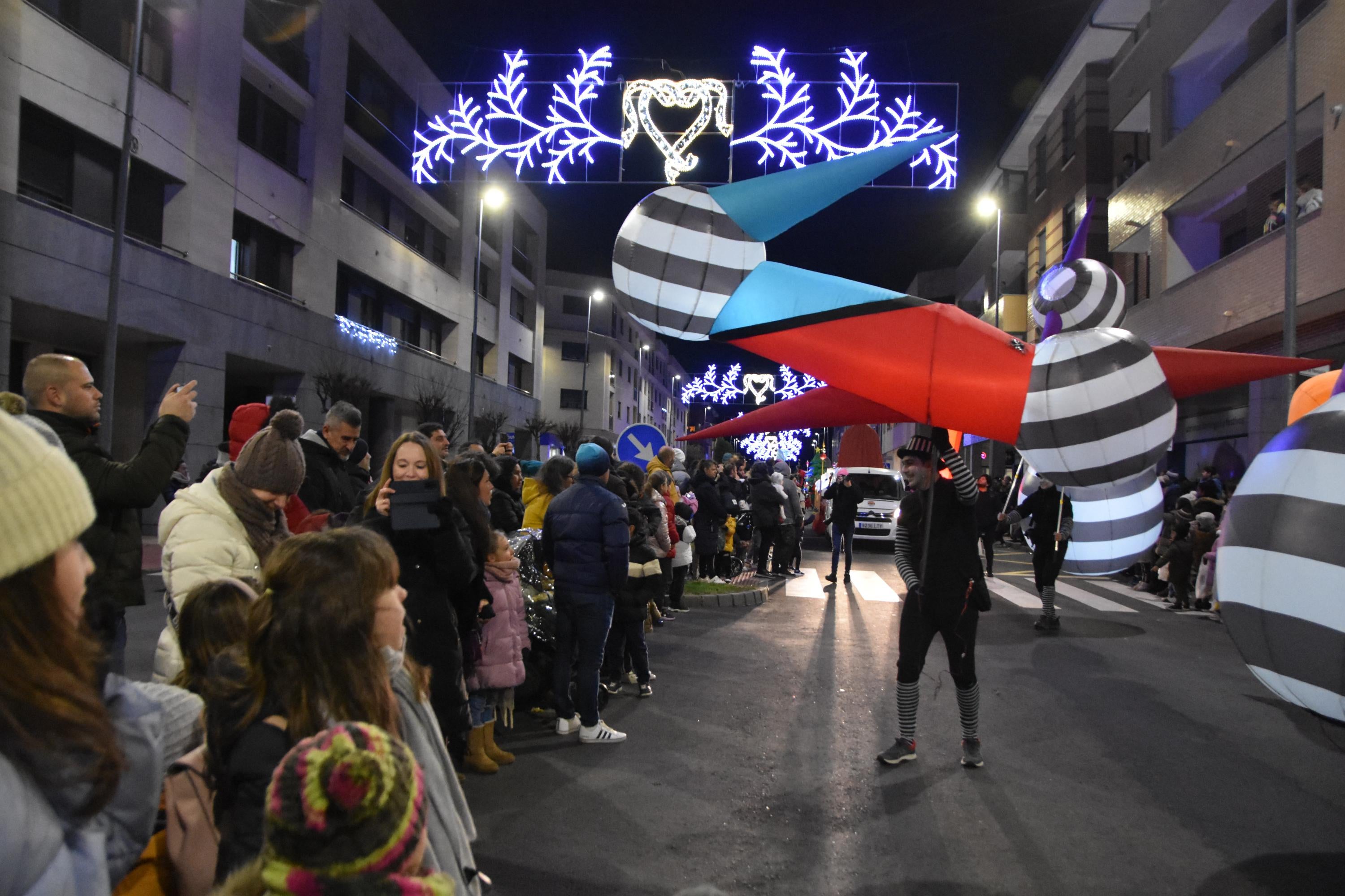 Emoción y magia por las calles de Carbajosa