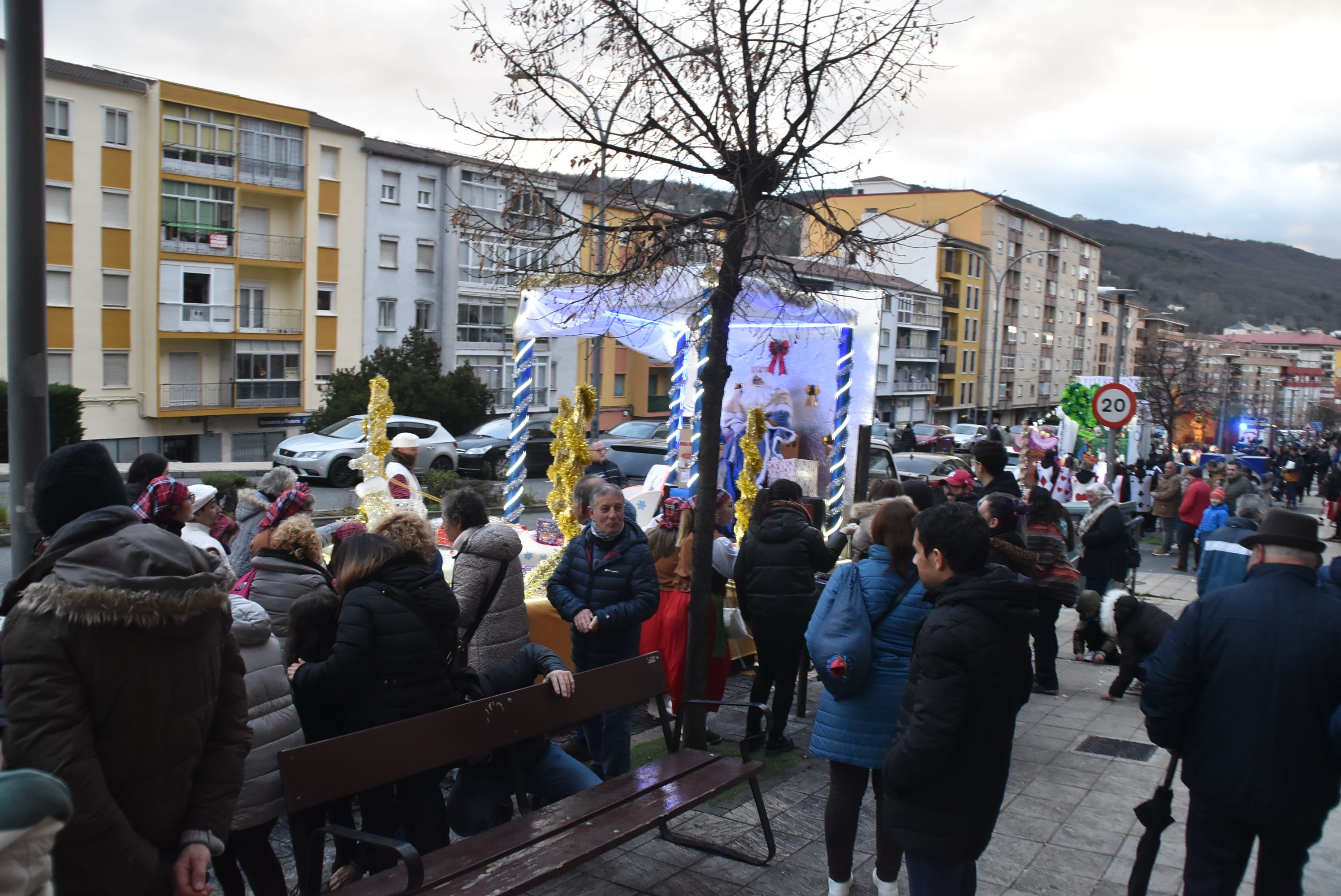 La llegada de los Reyes Magos llena las calles de Béjar
