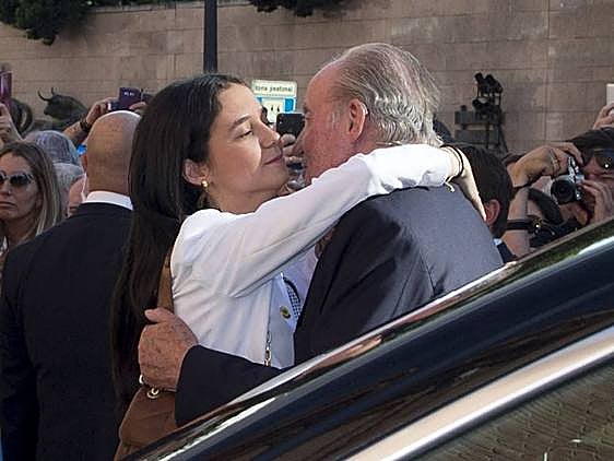 El Rey Juan Carlos I y Victoria Federica