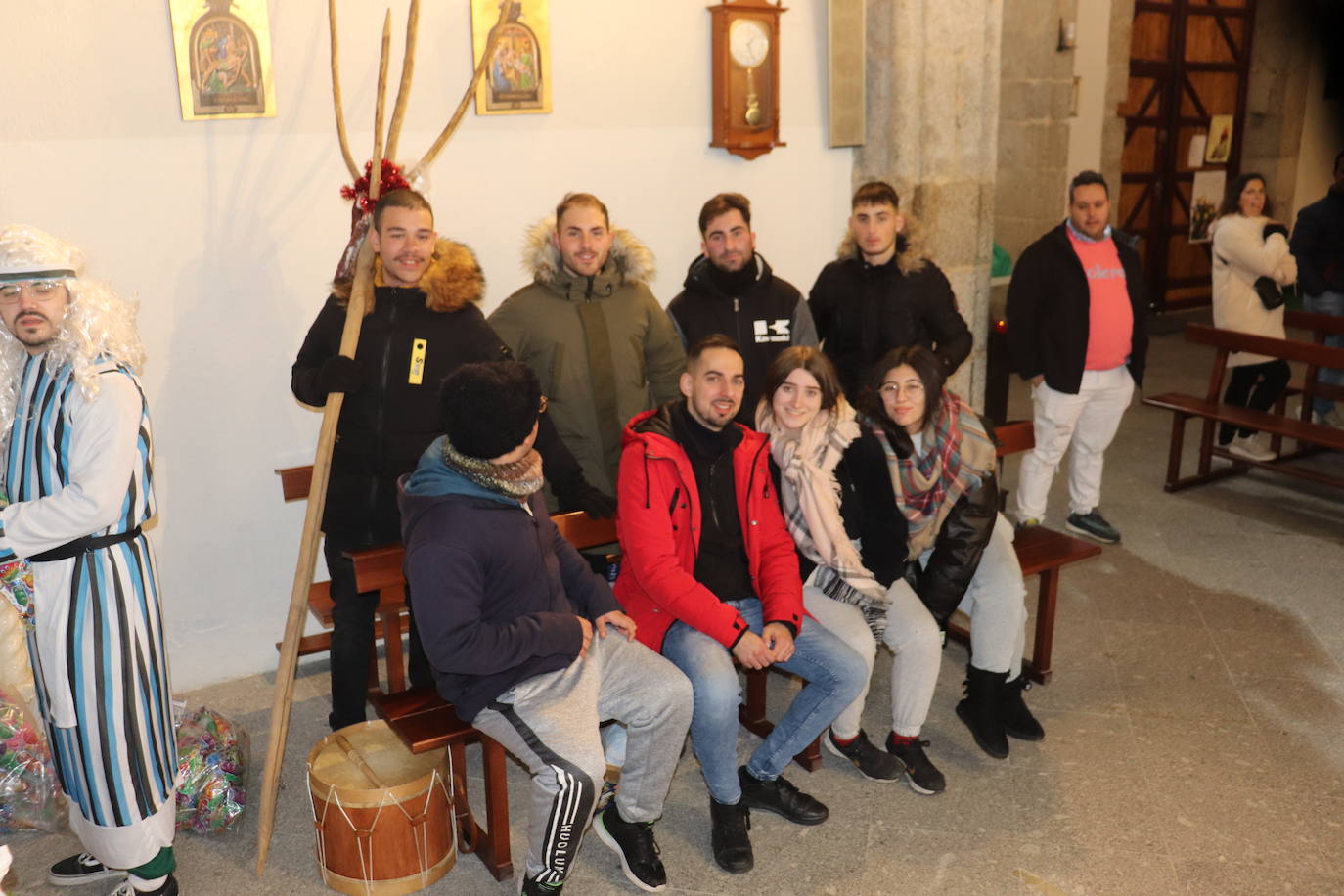 Cristóbal se mantiene fiel al cantar los chorizos en la fiesta de los Reyes Magos