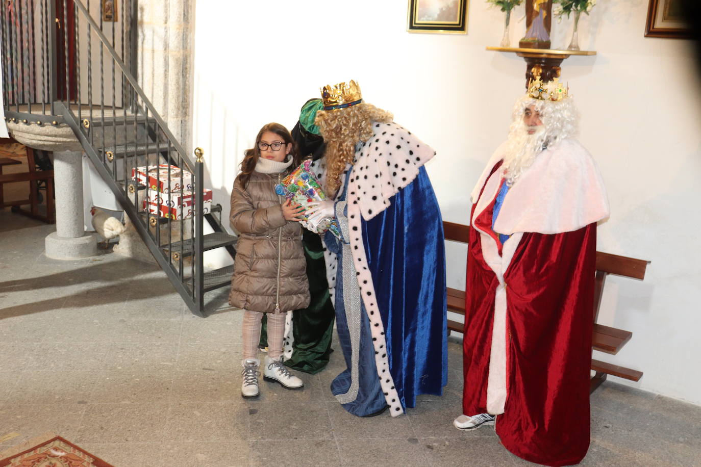 Cristóbal se mantiene fiel al cantar los chorizos en la fiesta de los Reyes Magos