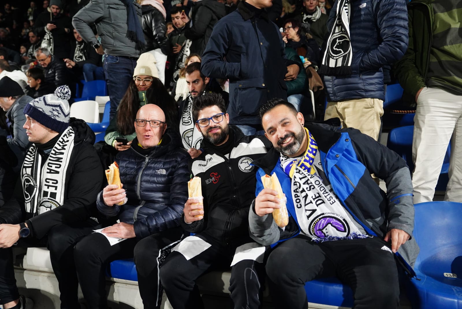 Búscate en la grada del Reina Sofía en el partido contra el Rayo Majadahonda