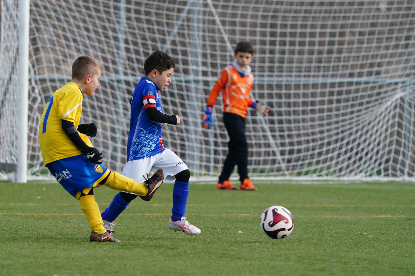 Las mejores imágenes de la jornada 11 del fútbol base en Salamanca