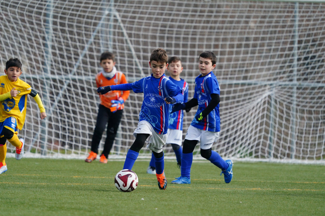 Las mejores imágenes de la jornada 11 del fútbol base en Salamanca