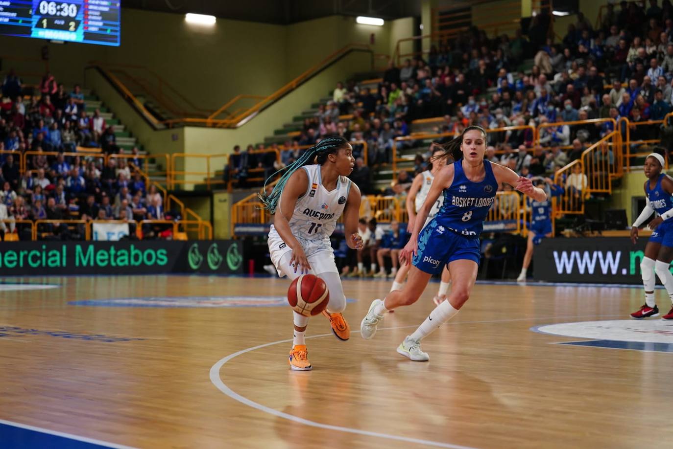 Las mejores imágenes del partido entre Avenida y Basket Landes