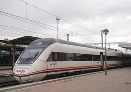 Un Alvia en la estación de Salamanca destino a Madrid.