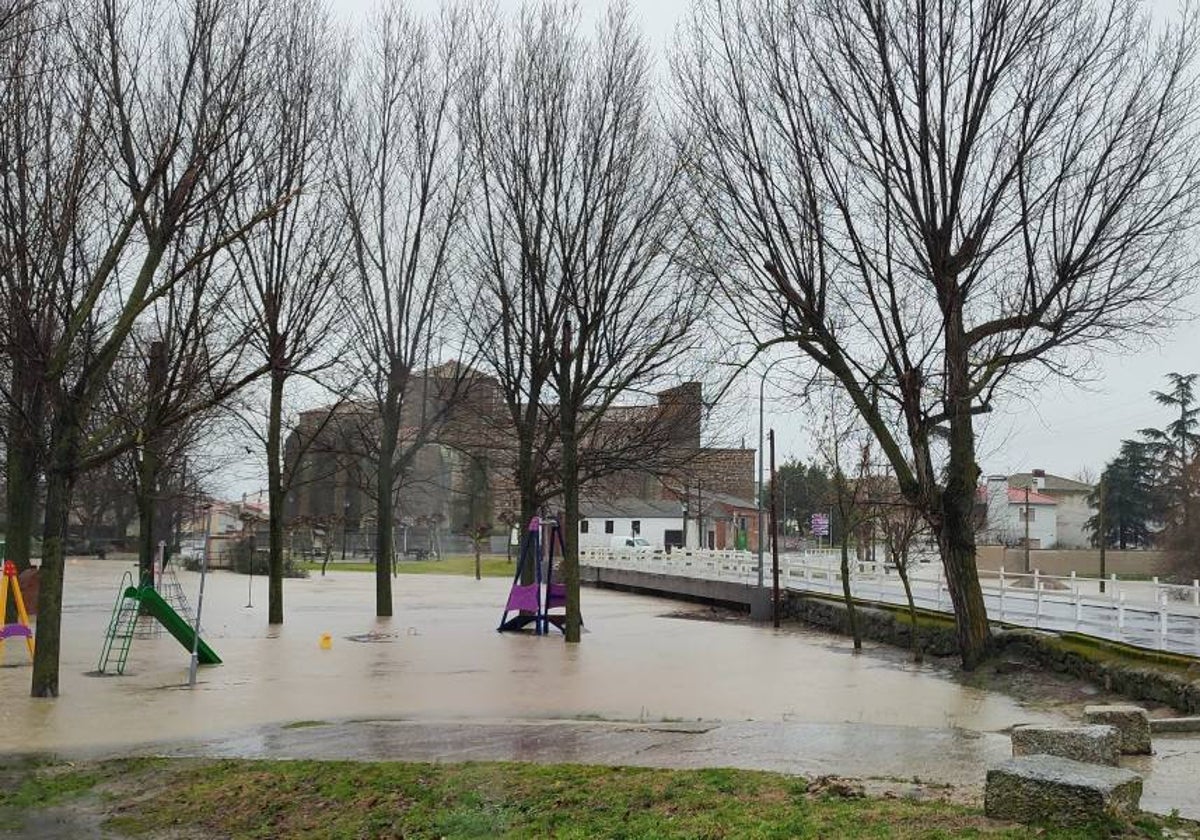 Abundante agua y nieve en Peñaranda y comarca