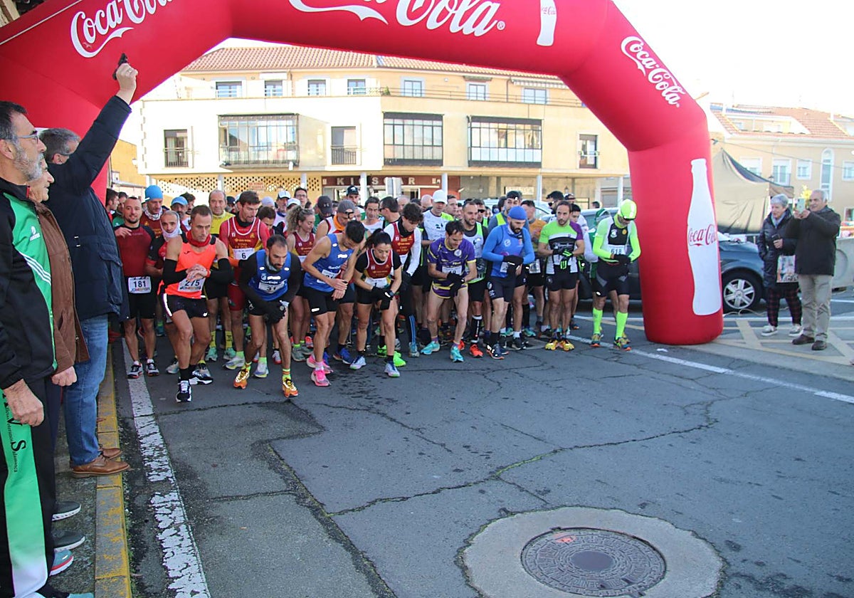 Ayuso y Hernández, vencen en la Liga de Cross de Cabrerizos