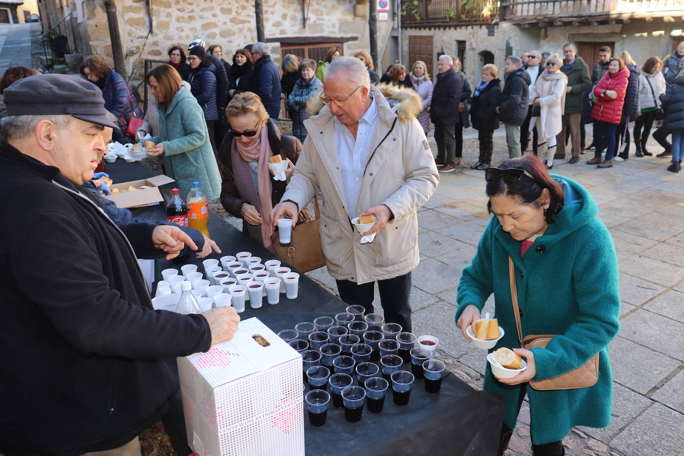 Sabores matanceros para despedir un animado fin de semana en San Esteban de la Sierra