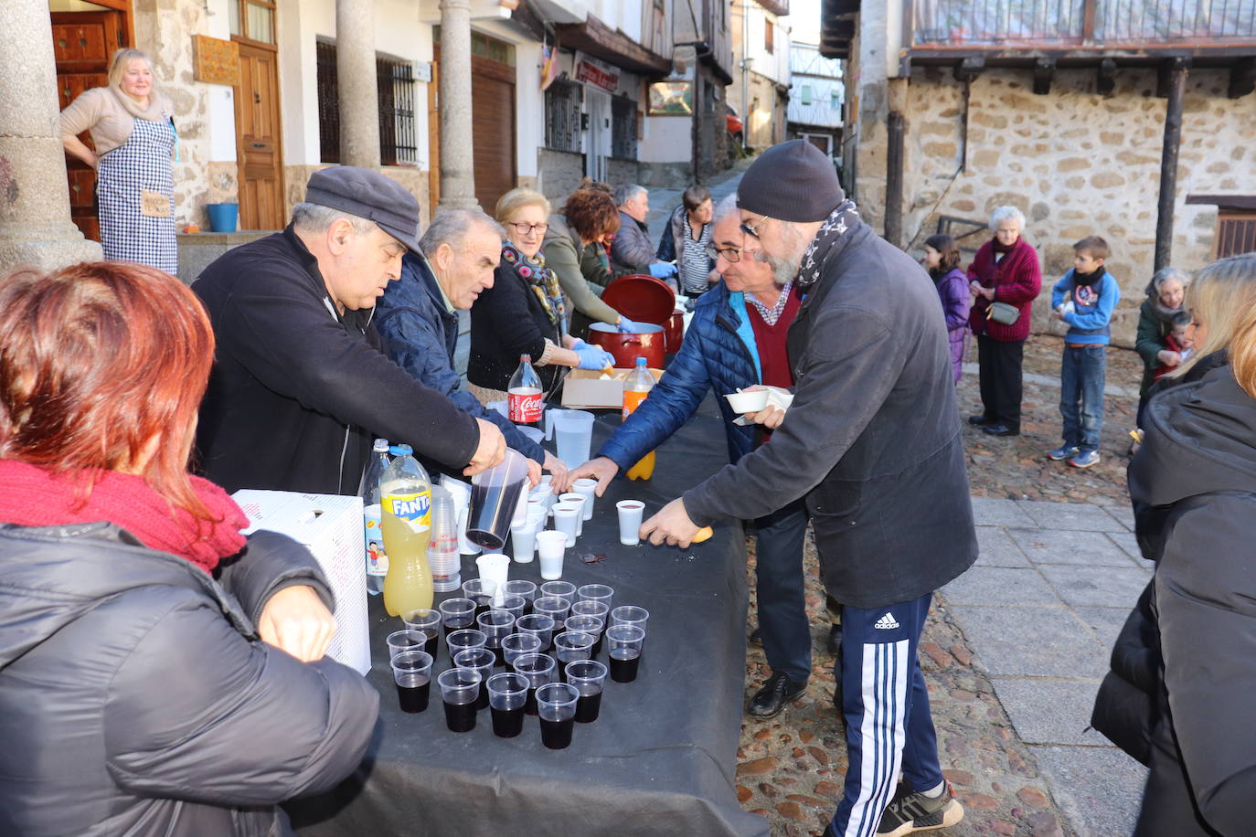 Sabores matanceros para despedir un animado fin de semana en San Esteban de la Sierra