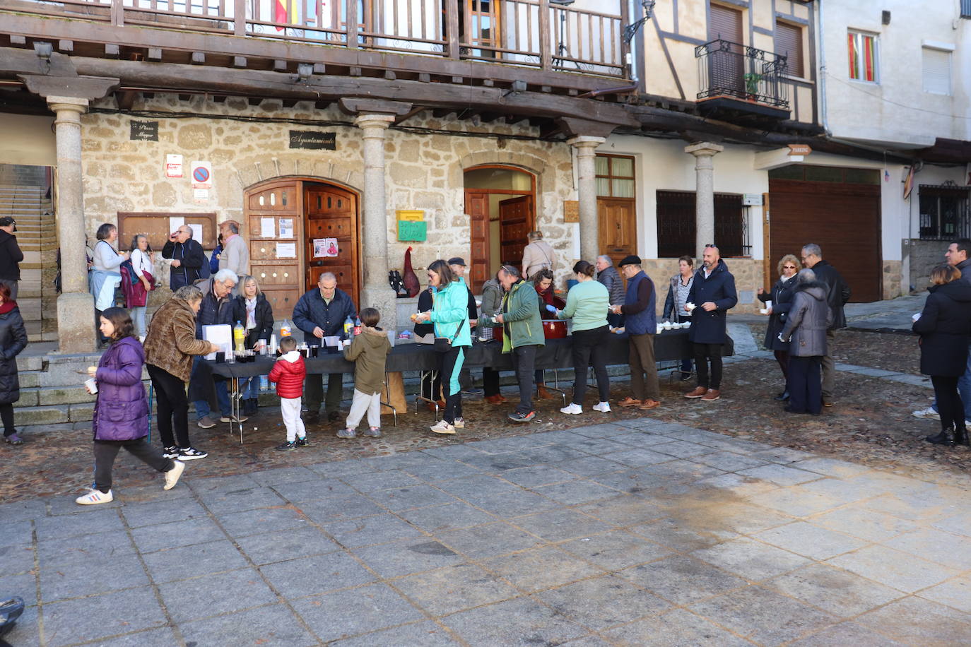 Sabores matanceros para despedir un animado fin de semana en San Esteban de la Sierra