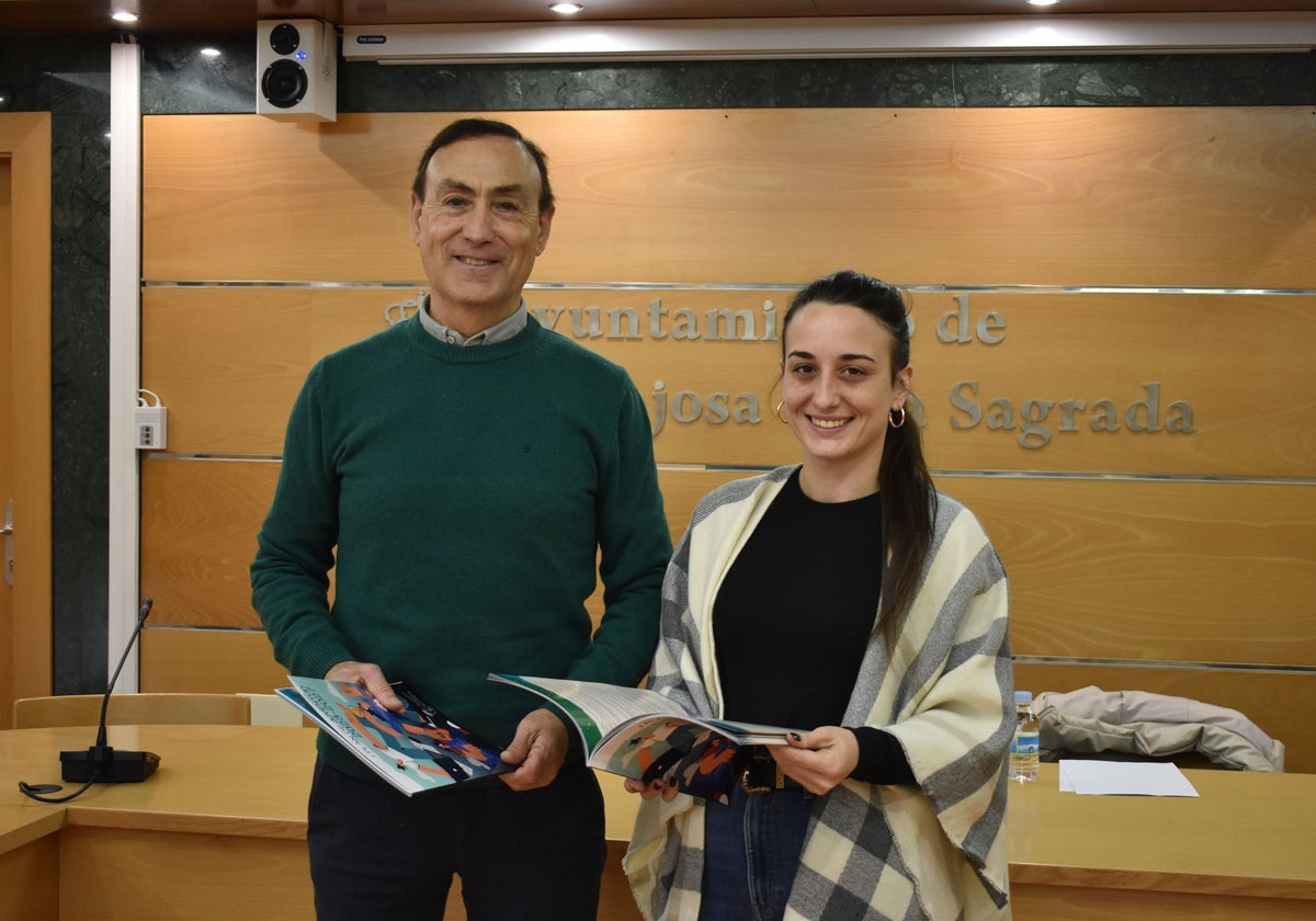 El regidor, Pedro Samuel Martín, y la edil de Juventud, Alba Hernández.