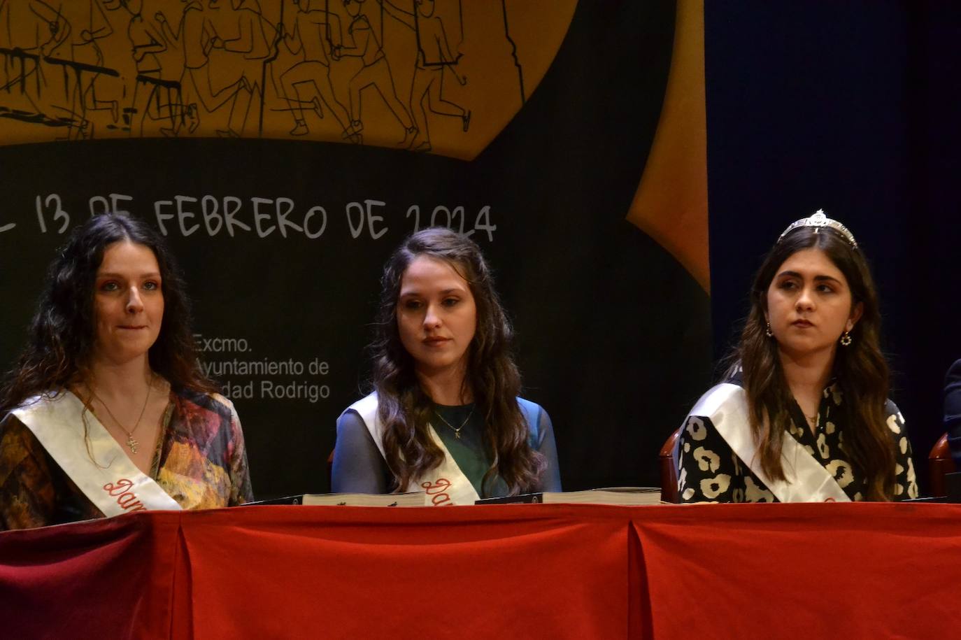 La reina y las damas del Carnaval comienzan su reinado