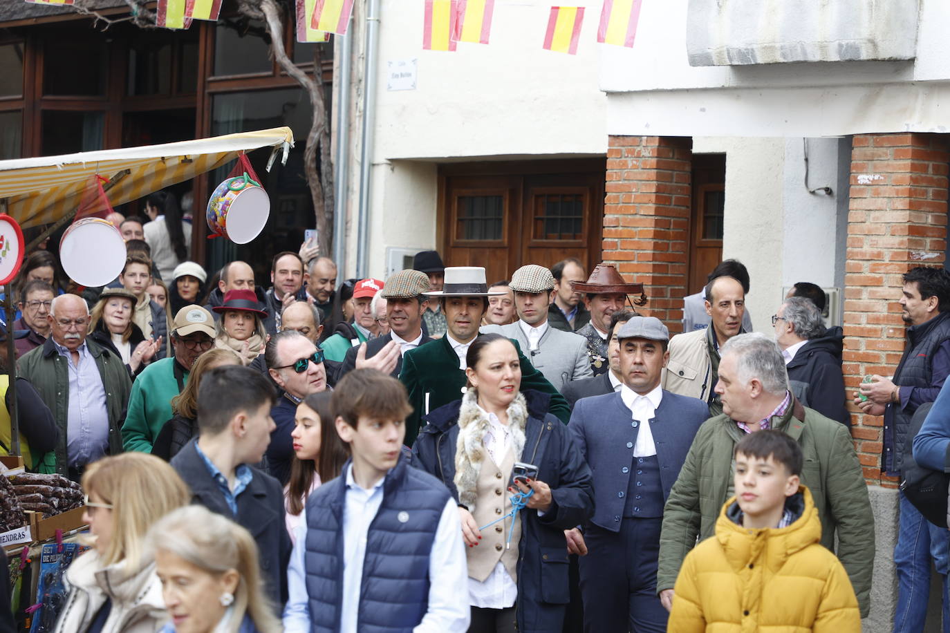 Con ganas de toros en el estreno de la temporada en Valero