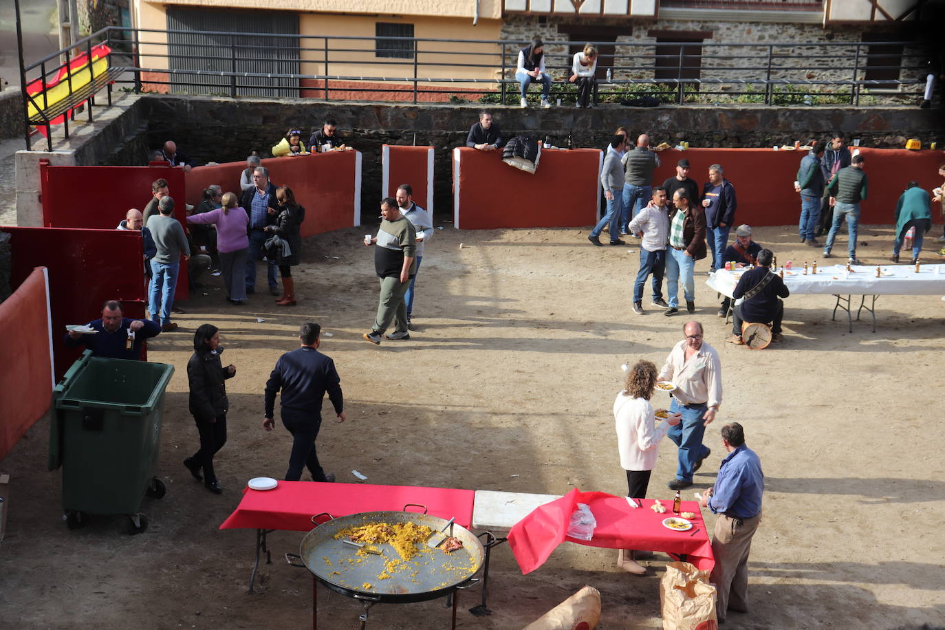 San Valero cede el paso a Las Candelas en las fiestas de Valero