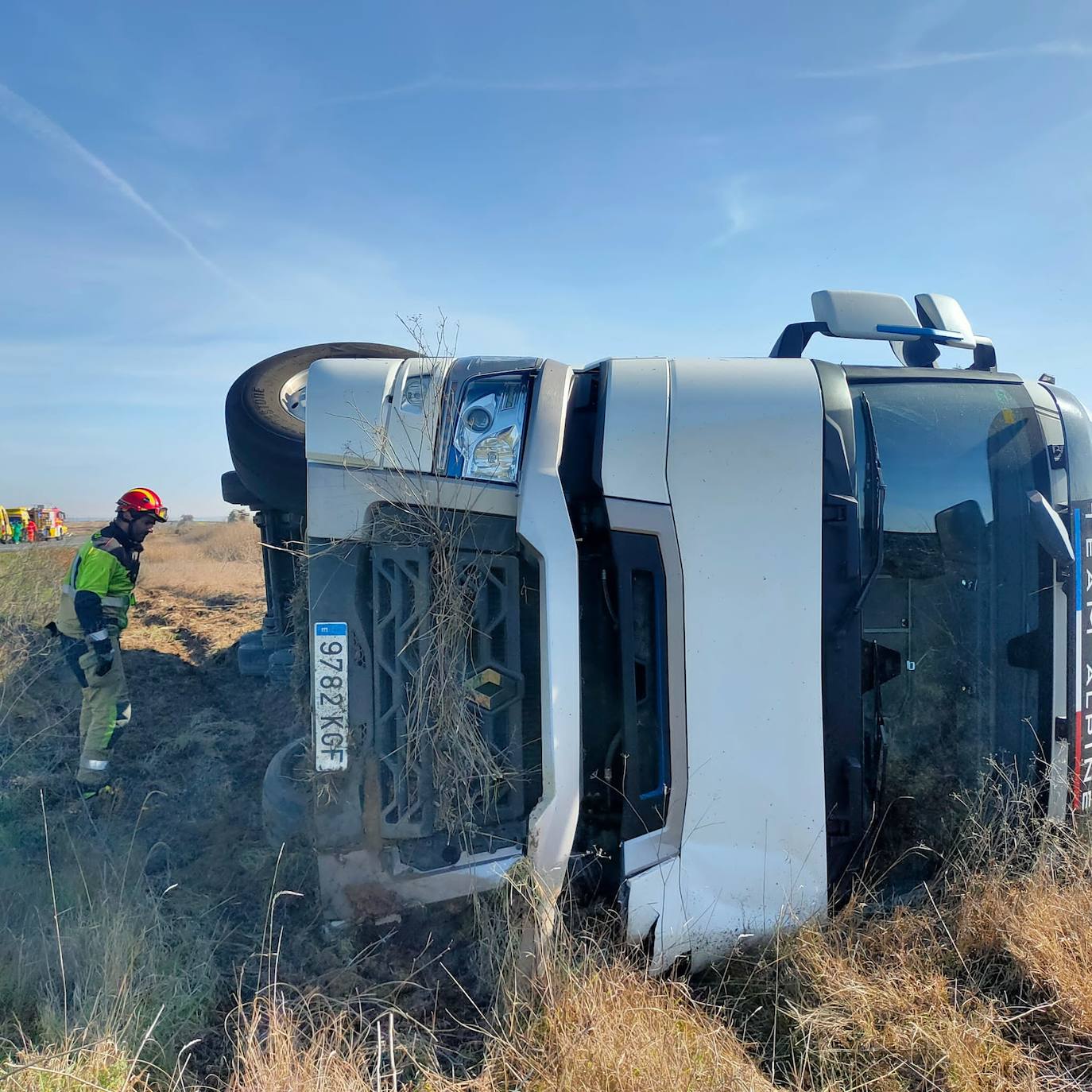 Así han quedado los vehículos del espectacular accidente en San Morales