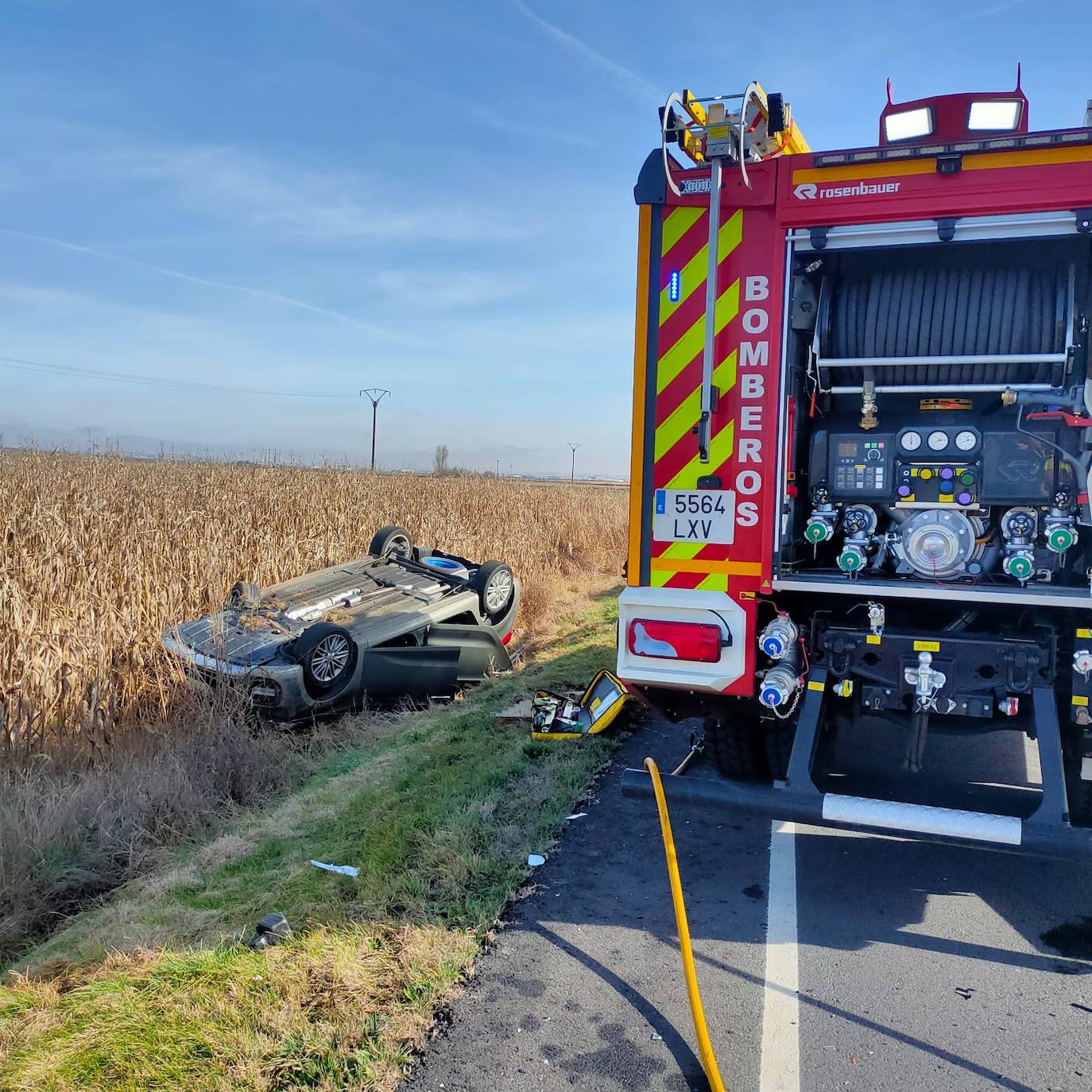 Así han quedado los vehículos del espectacular accidente en San Morales