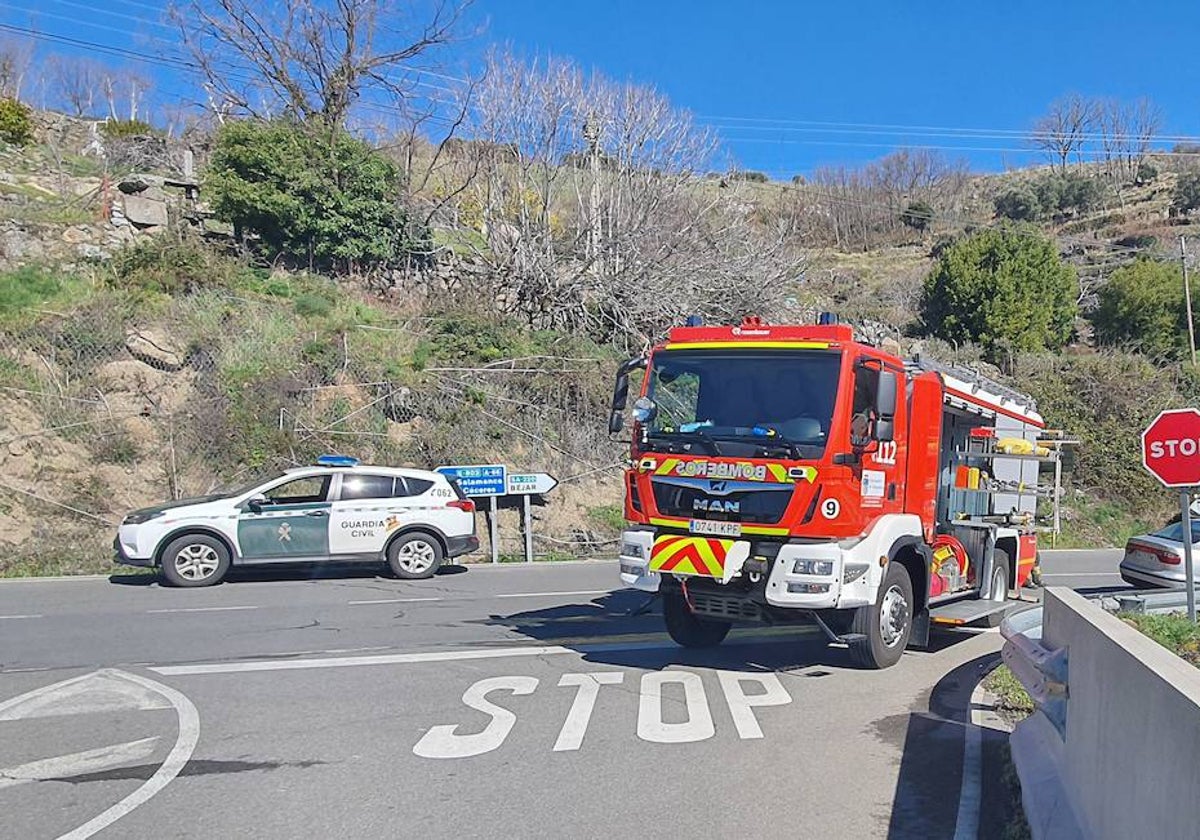 Bomberos de Béjar en otra intervención.