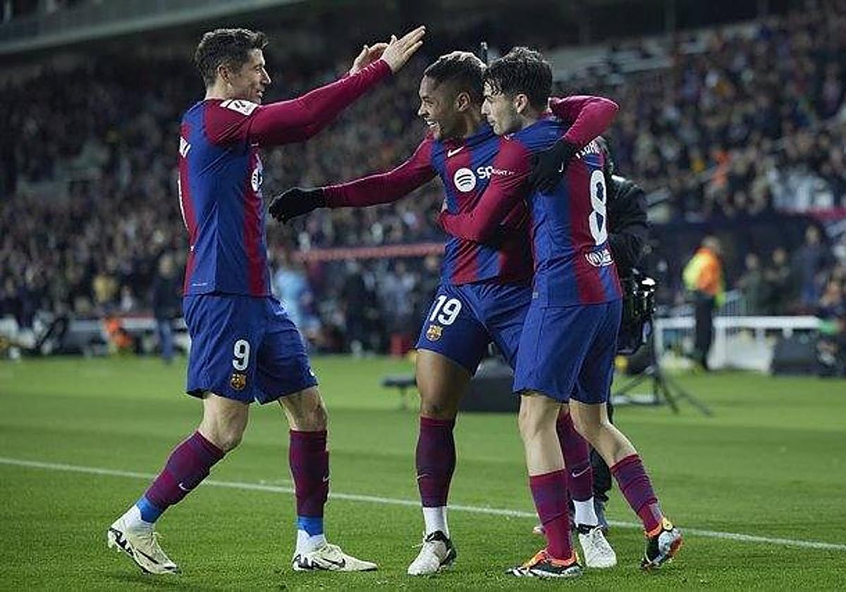 Vitor Roque: «Quiero trabajar para seguir marcando mucho»