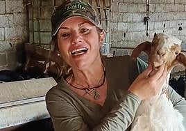 Lola Guzmán, en su explotación ganadera