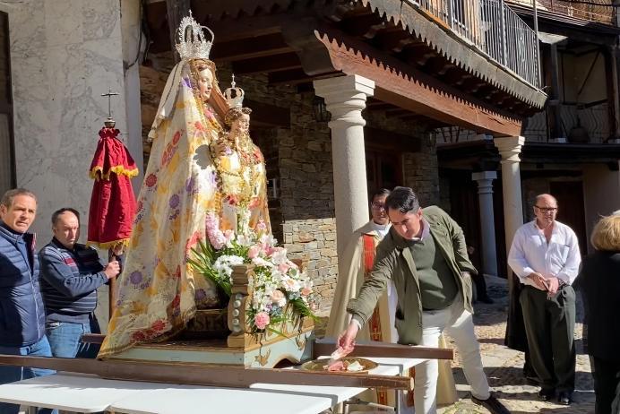Valero prolonga la fiesta durante este fin de semana con los actos en honor a la Virgen de las Candelas