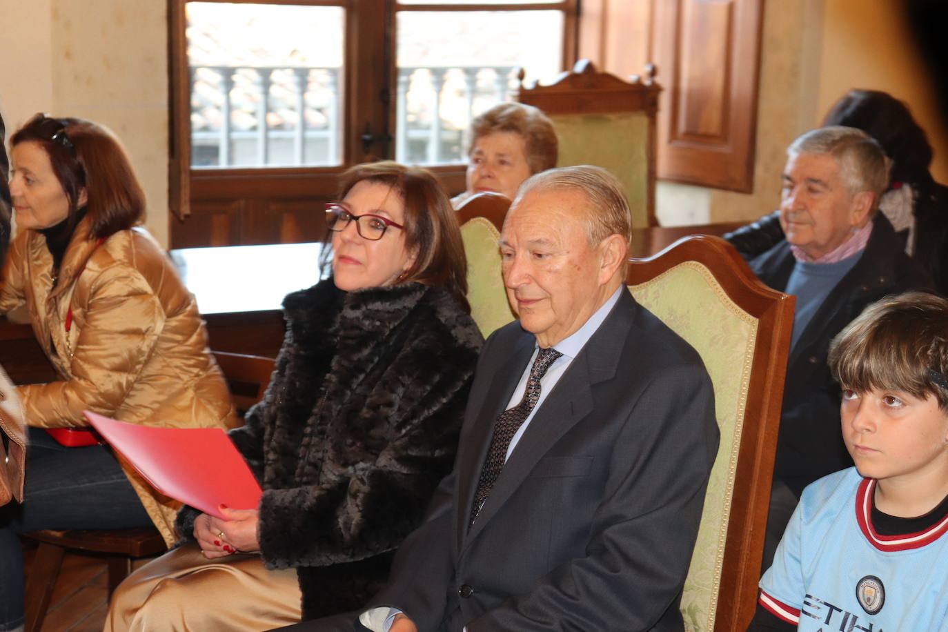 Candelario reconoce a sus choriceros de honor 2024