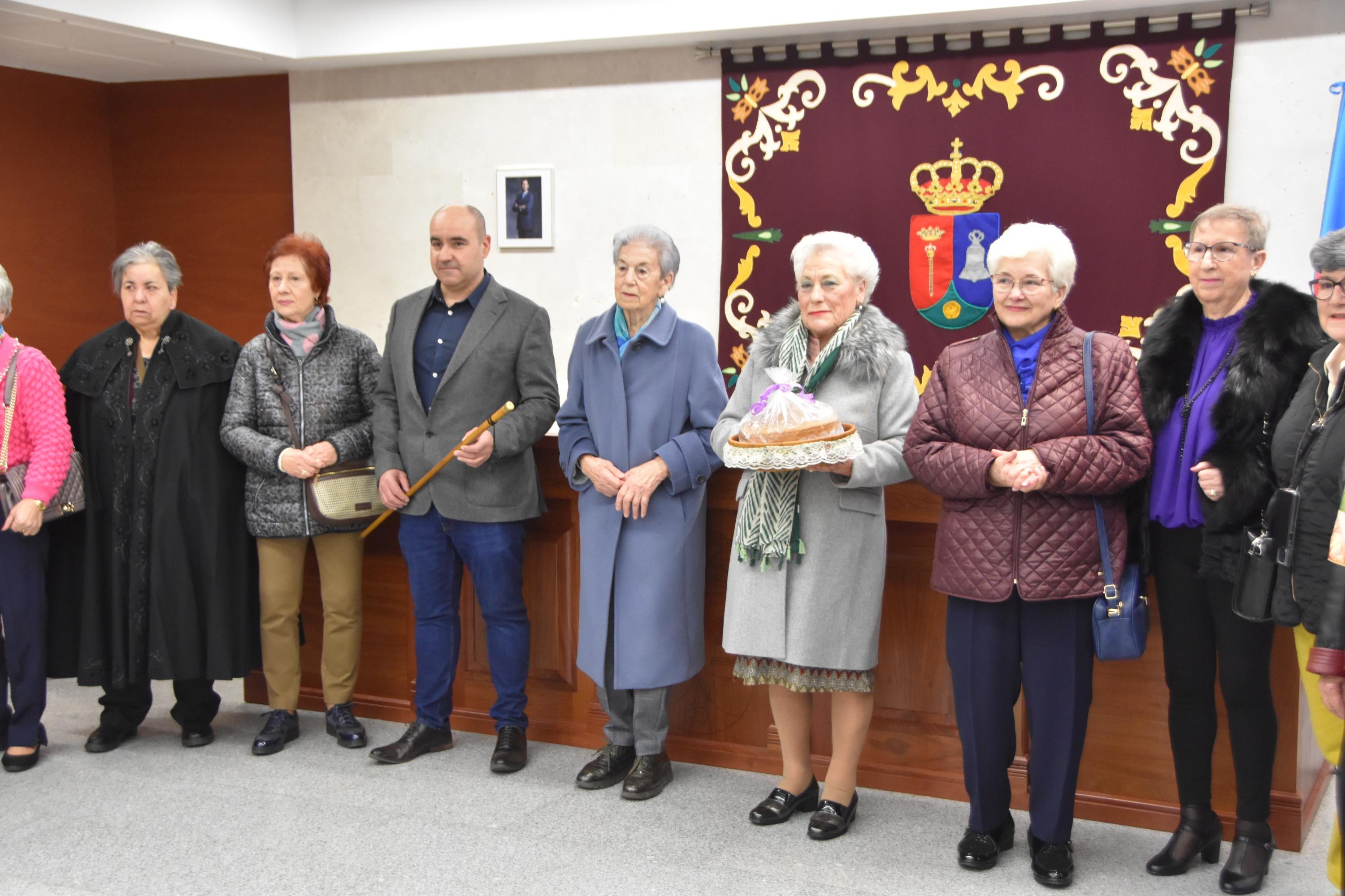 Las águedas de Villares toman el mando de la localidad