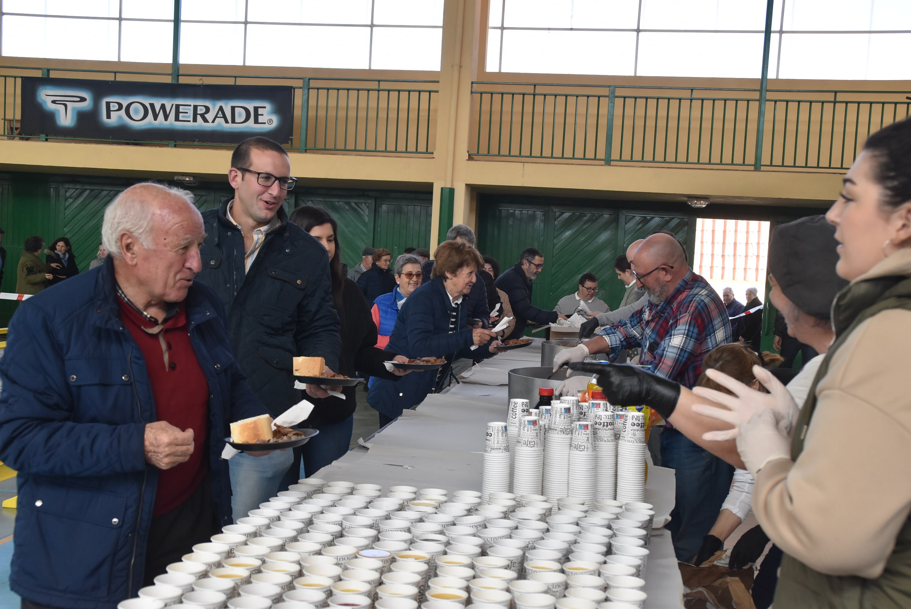 Candelario despide sus fiestas de la Virgen de las Candelas con el mejor sabor