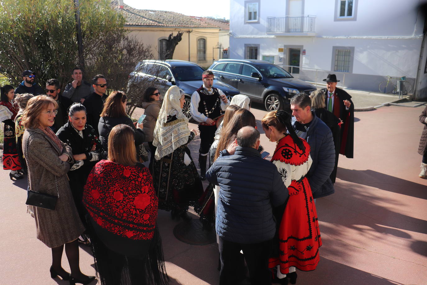 Fuentes de Béjar celebra Santa Águeda con el protagonismo de las mayordomas