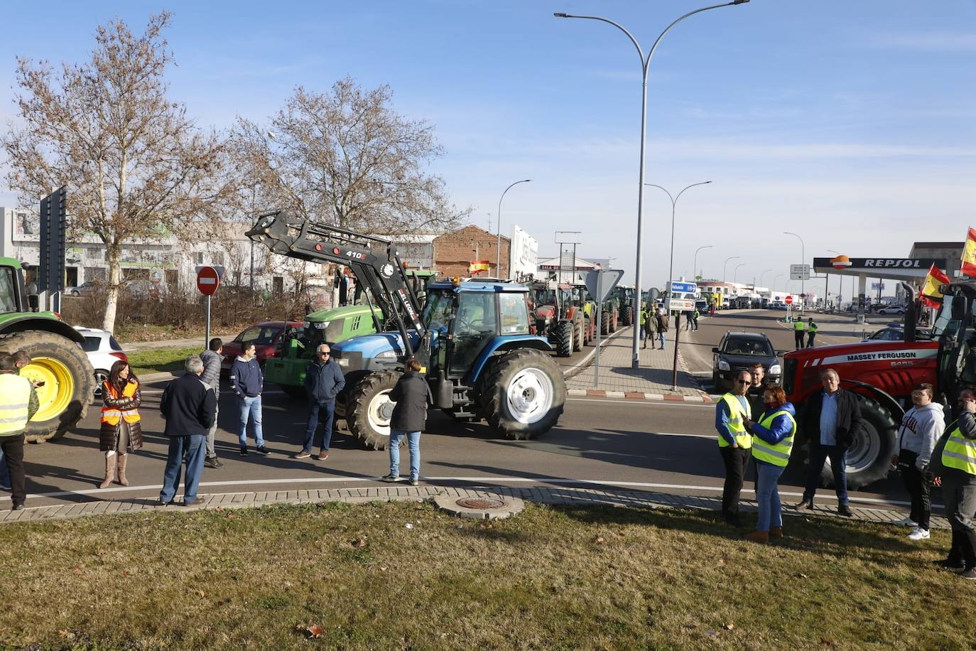 Las protestas de los agricultores y ganaderos por las calles de Salamanca, en imágenes