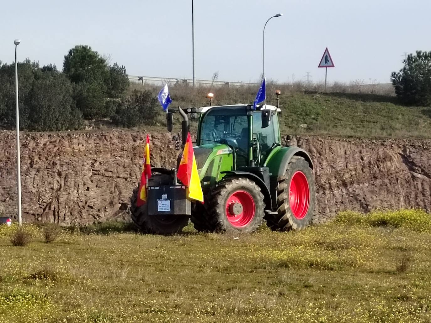 Las protestas de los agricultores y ganaderos por las calles de Salamanca, en imágenes