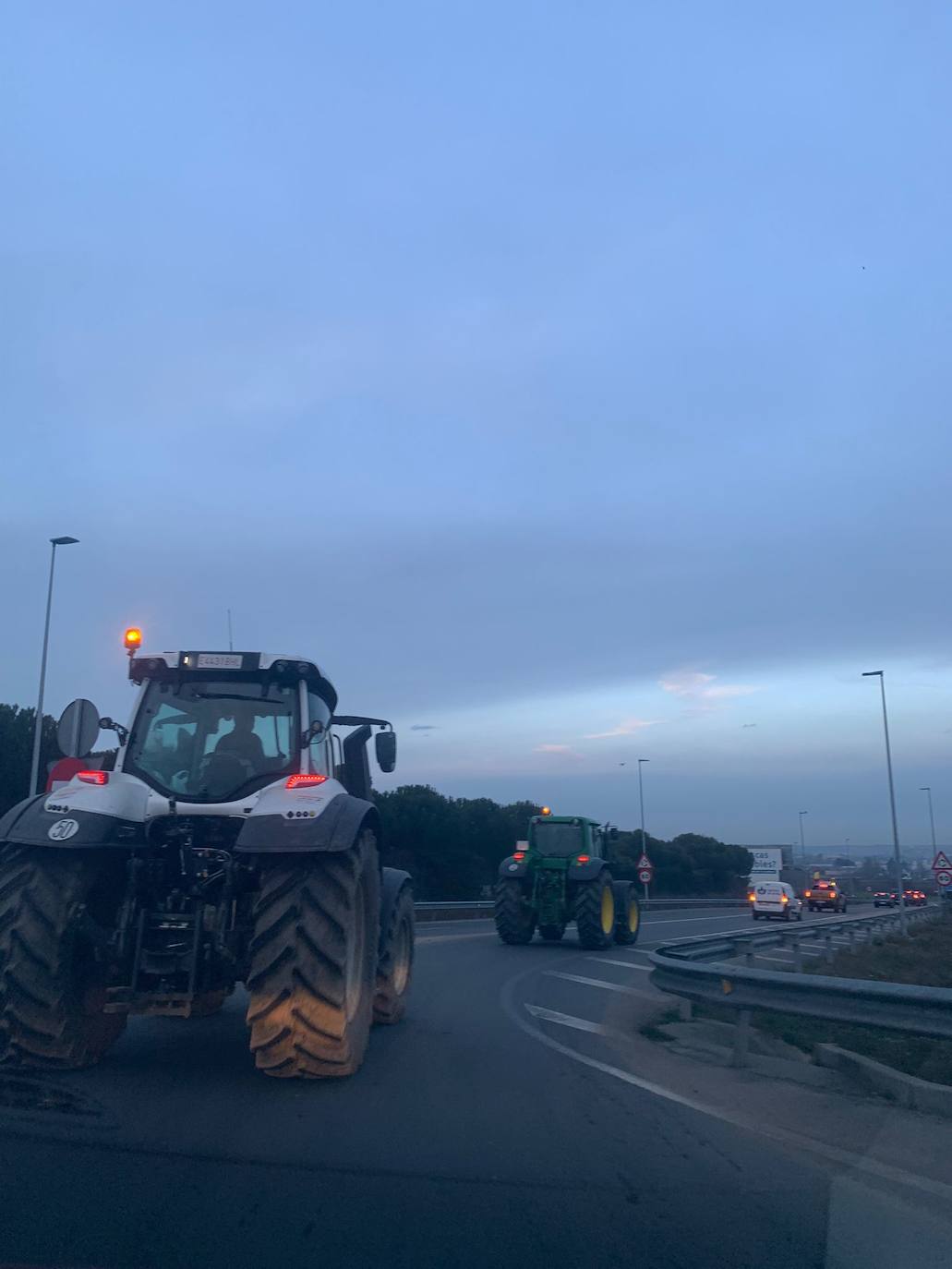 Las protestas de los agricultores y ganaderos por las calles de Salamanca, en imágenes