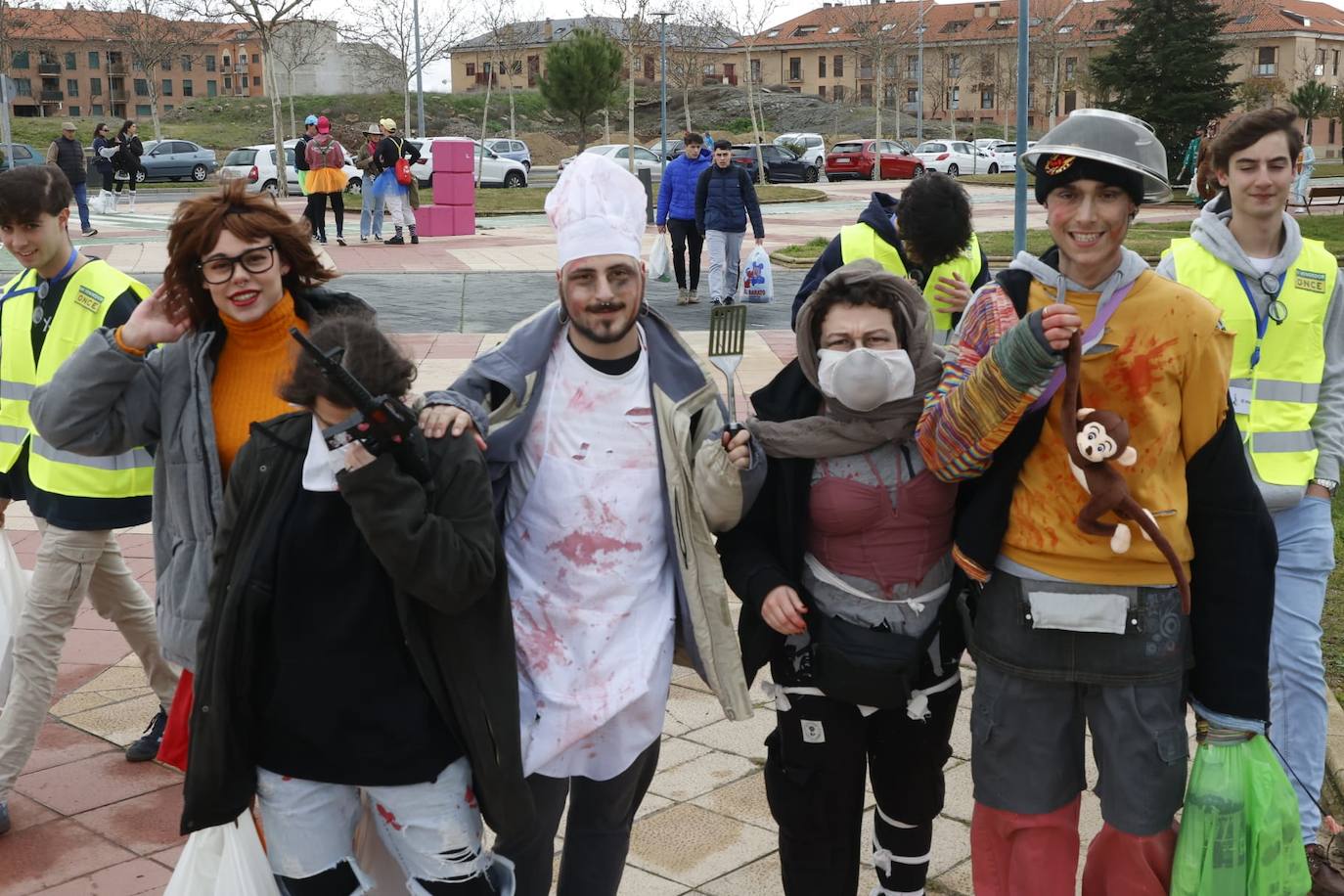 Más de mil jóvenes ponen rumbo al Carnaval del Toro con los disfraces más originales