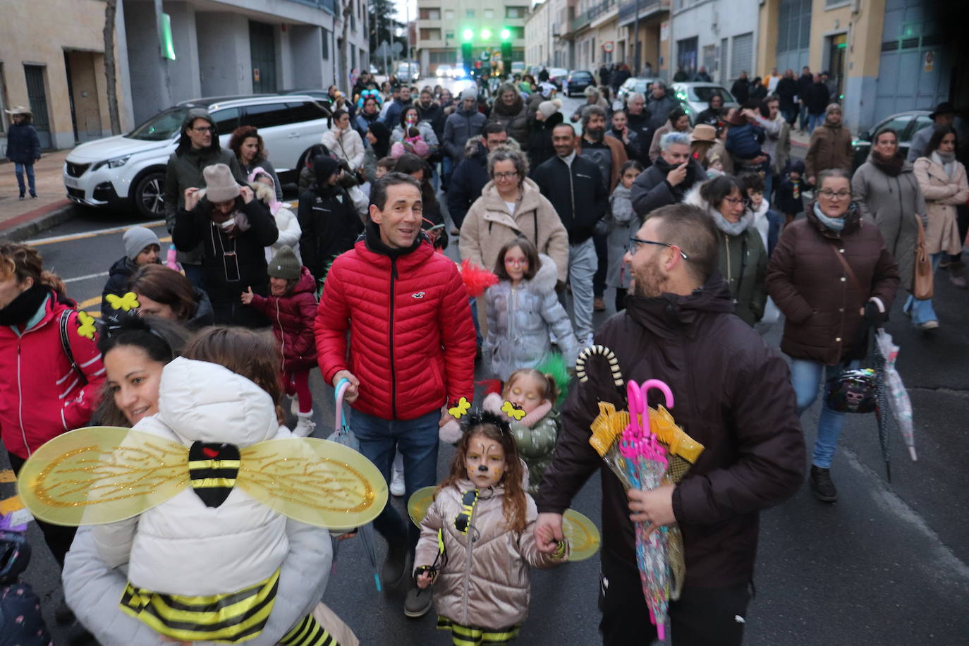 Las calles de Guijuelo se llenan de animación el Domingo de Carnaval