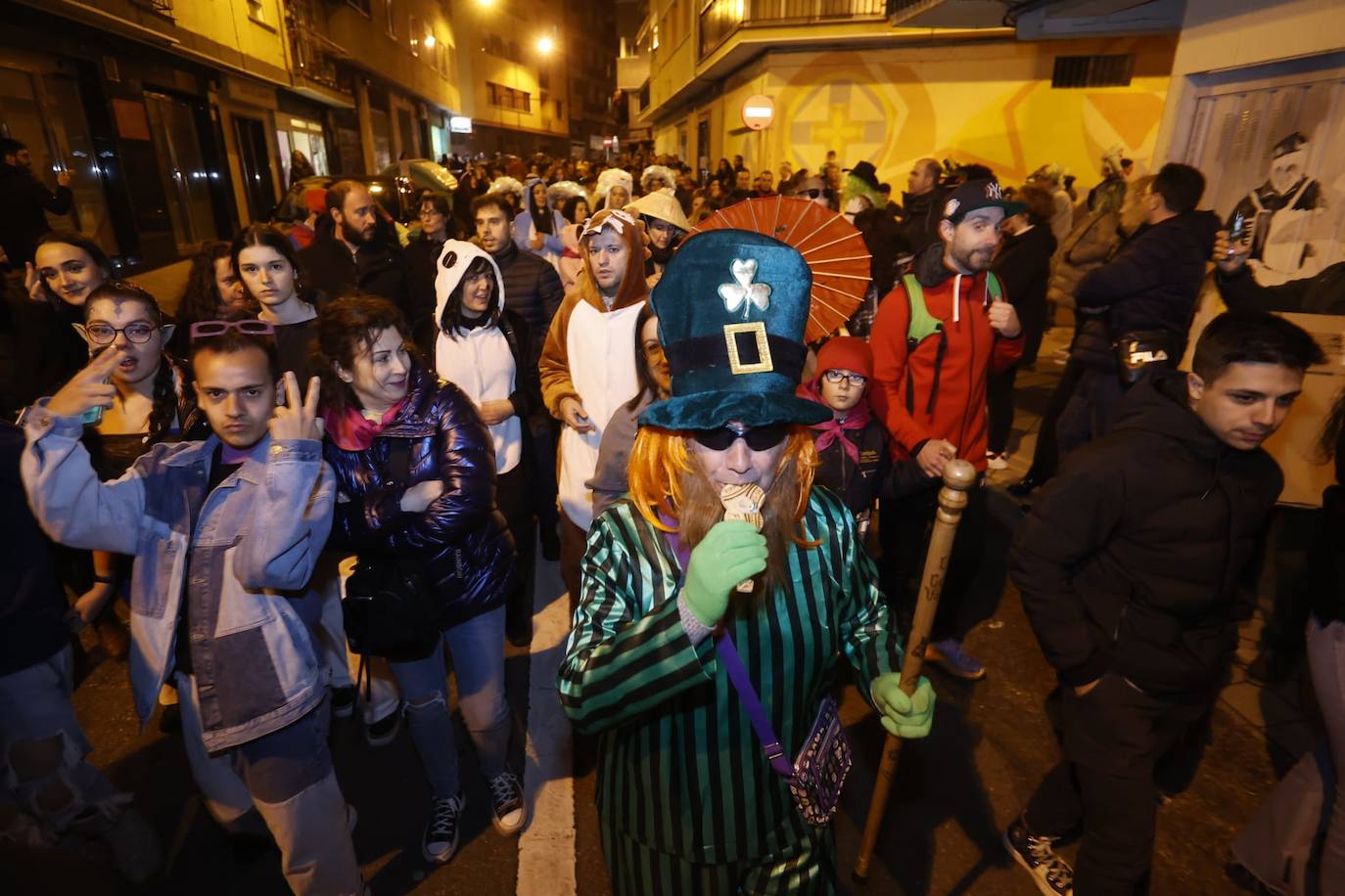 Los disfraces más rompedores del &#039;monstruoso&#039; y divertido Carnaval del Barrio del Oeste