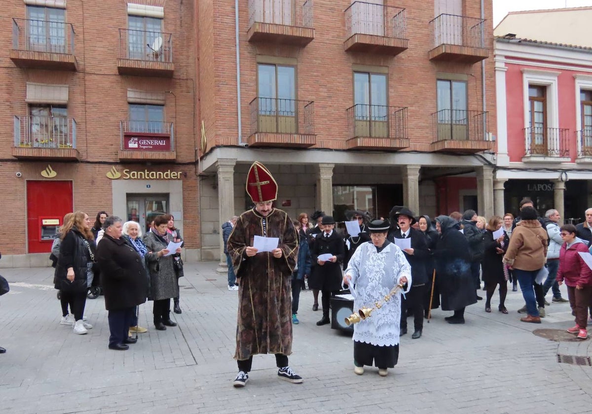 El entierro de la sardina pone el punto final a un divertido carnaval en Peñaranda