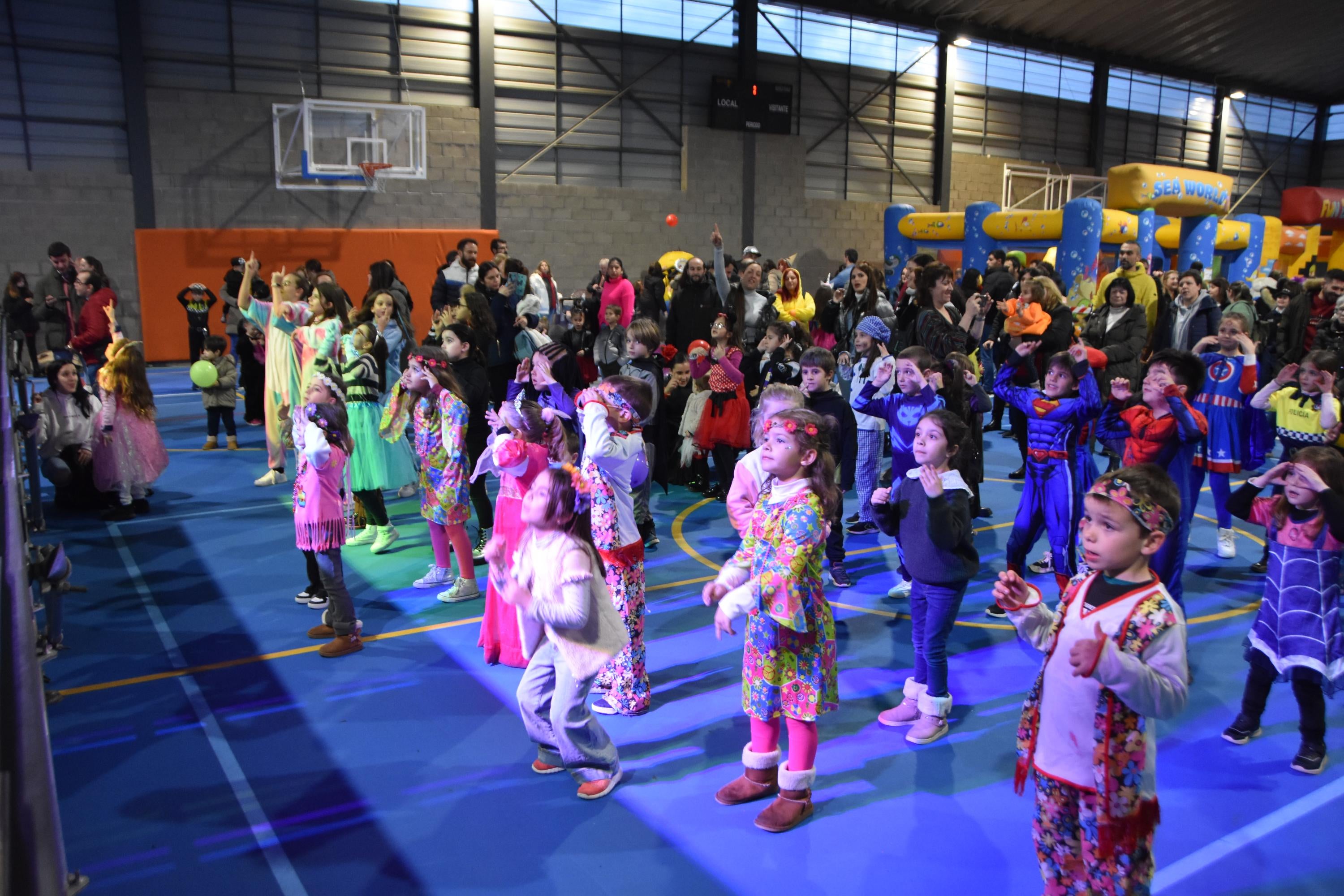 Una divertida tarde carnavalera en familia en Carbajosa de la Sagrada