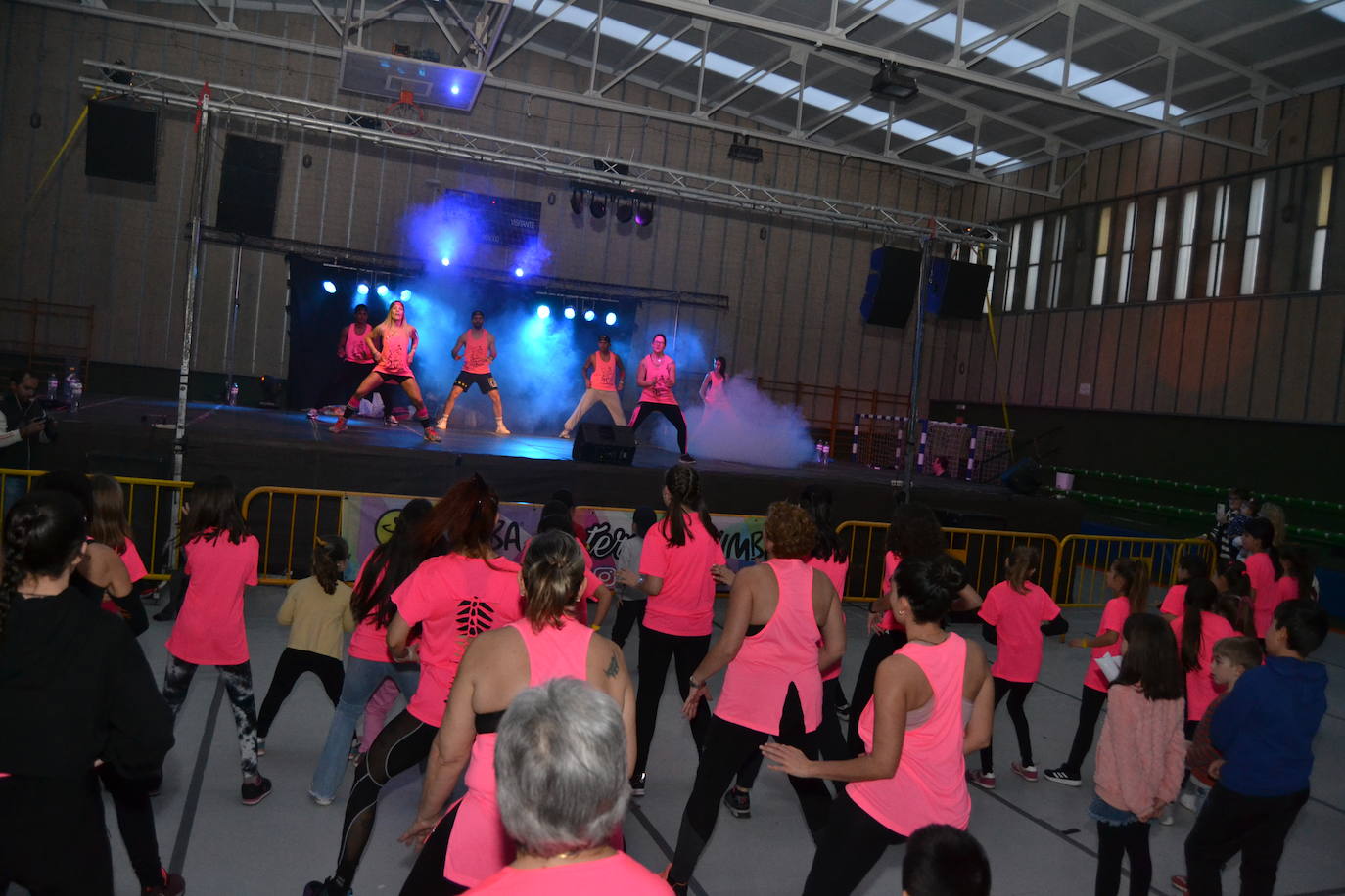 Ciudad Rodrigo se mueve al ritmo de las “zumba sisters”