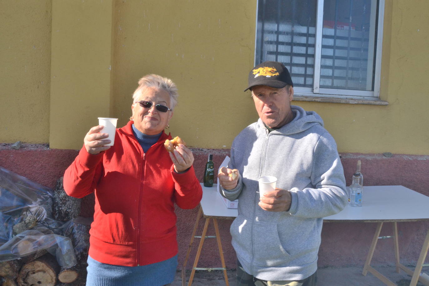 Villar de Peralonso vive la fiesta de la matanza