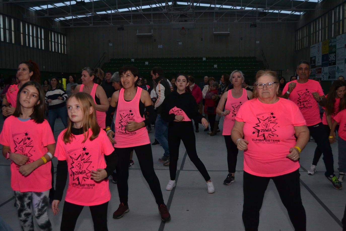 Ciudad Rodrigo se mueve al ritmo de las “zumba sisters”