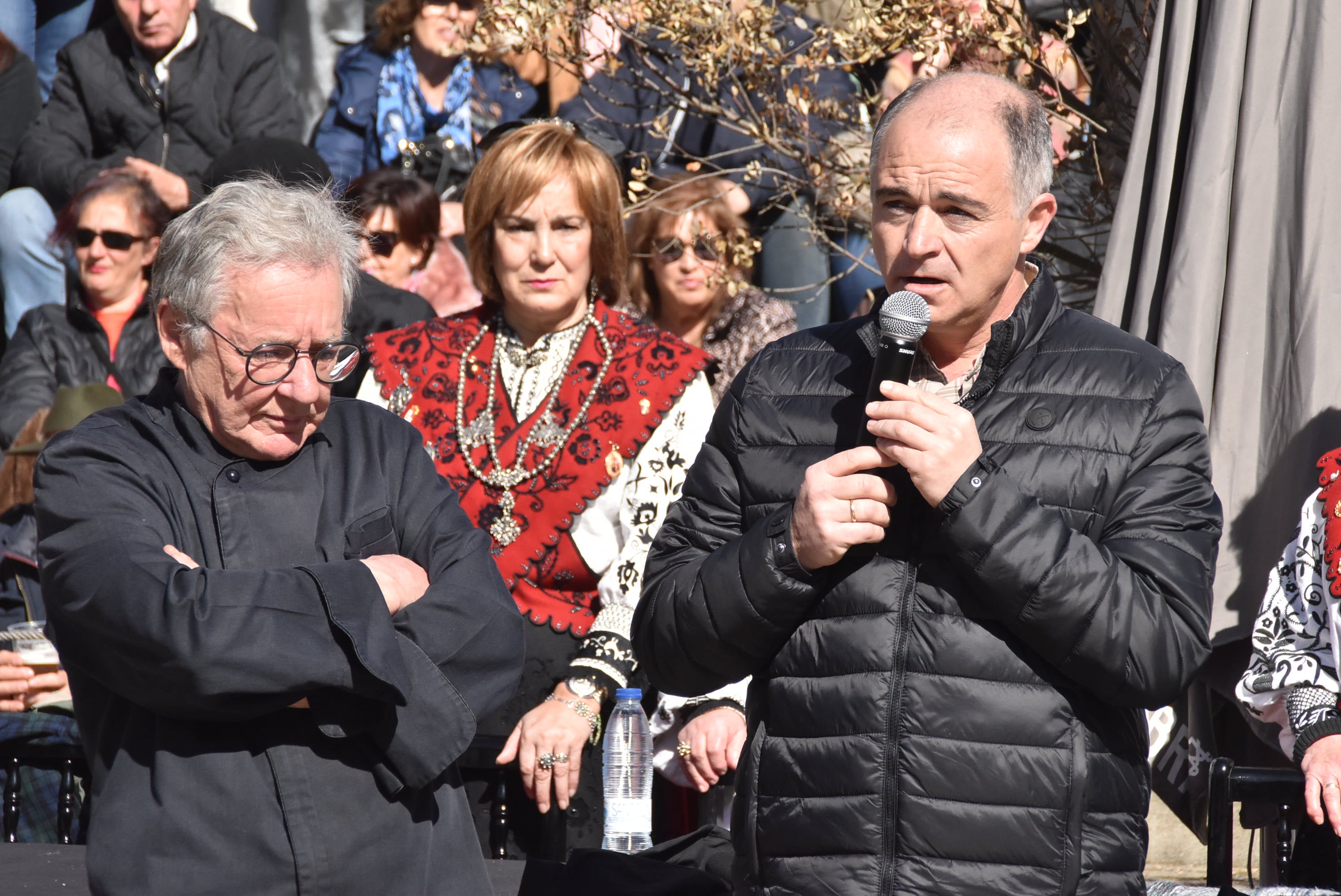 La matanza de Guijuelo rinde homenaje al sabor con numerosas caras conocidas