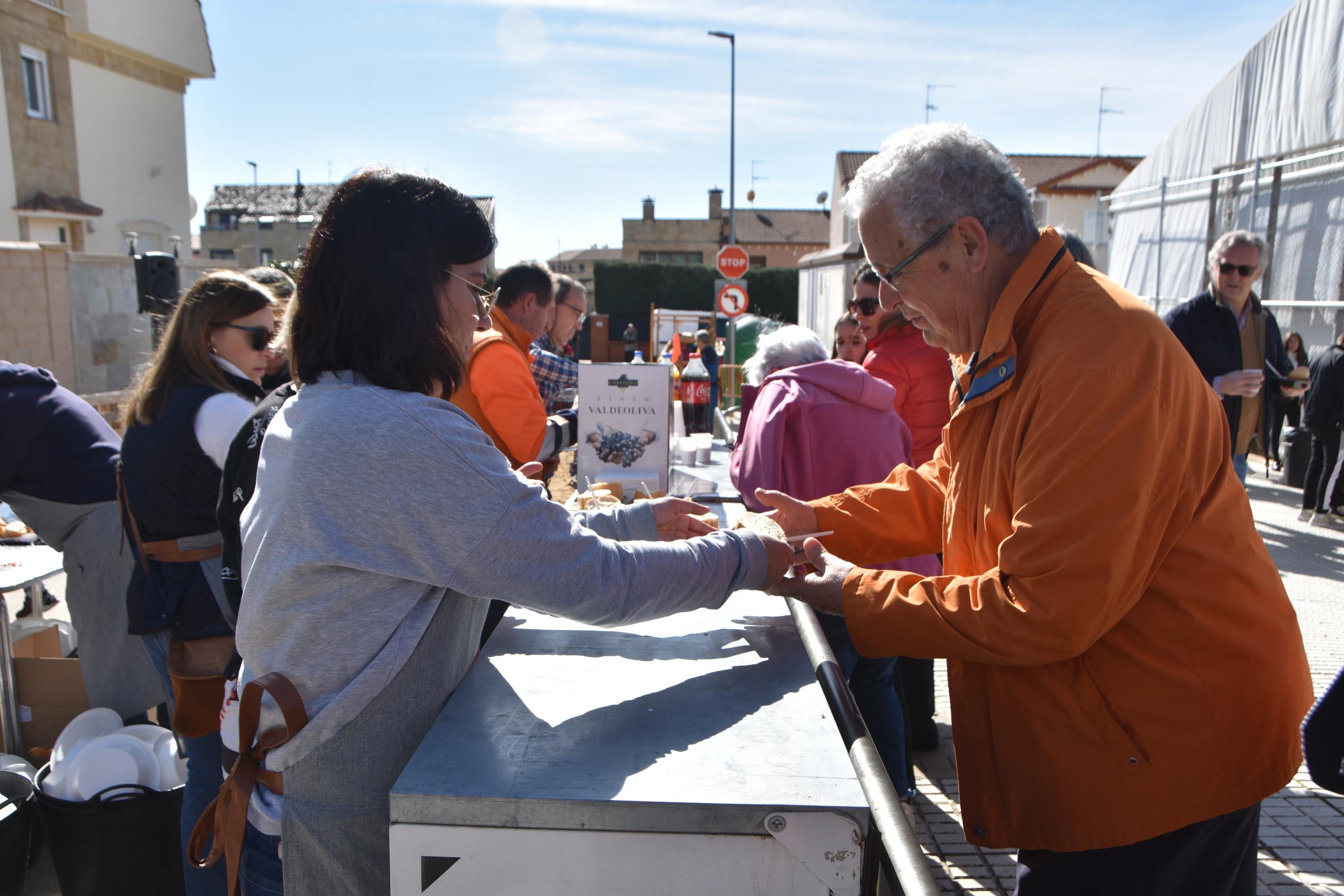 Más de 500 personas participan en la primera matanza celebrada en Cabrerizos